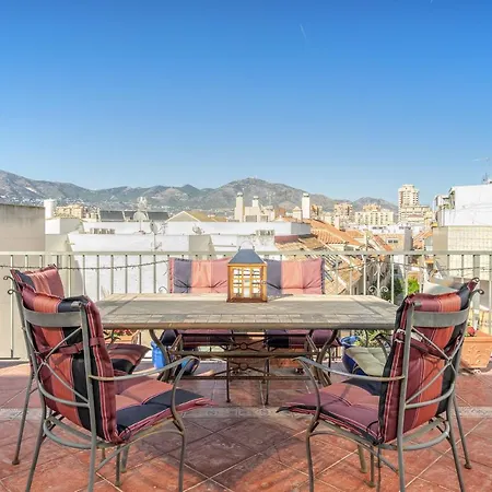 Lovely Penthouse In Old Town By Costarentals - Ref 166 דירה
